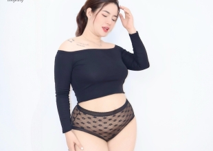 Emy Nội Y 